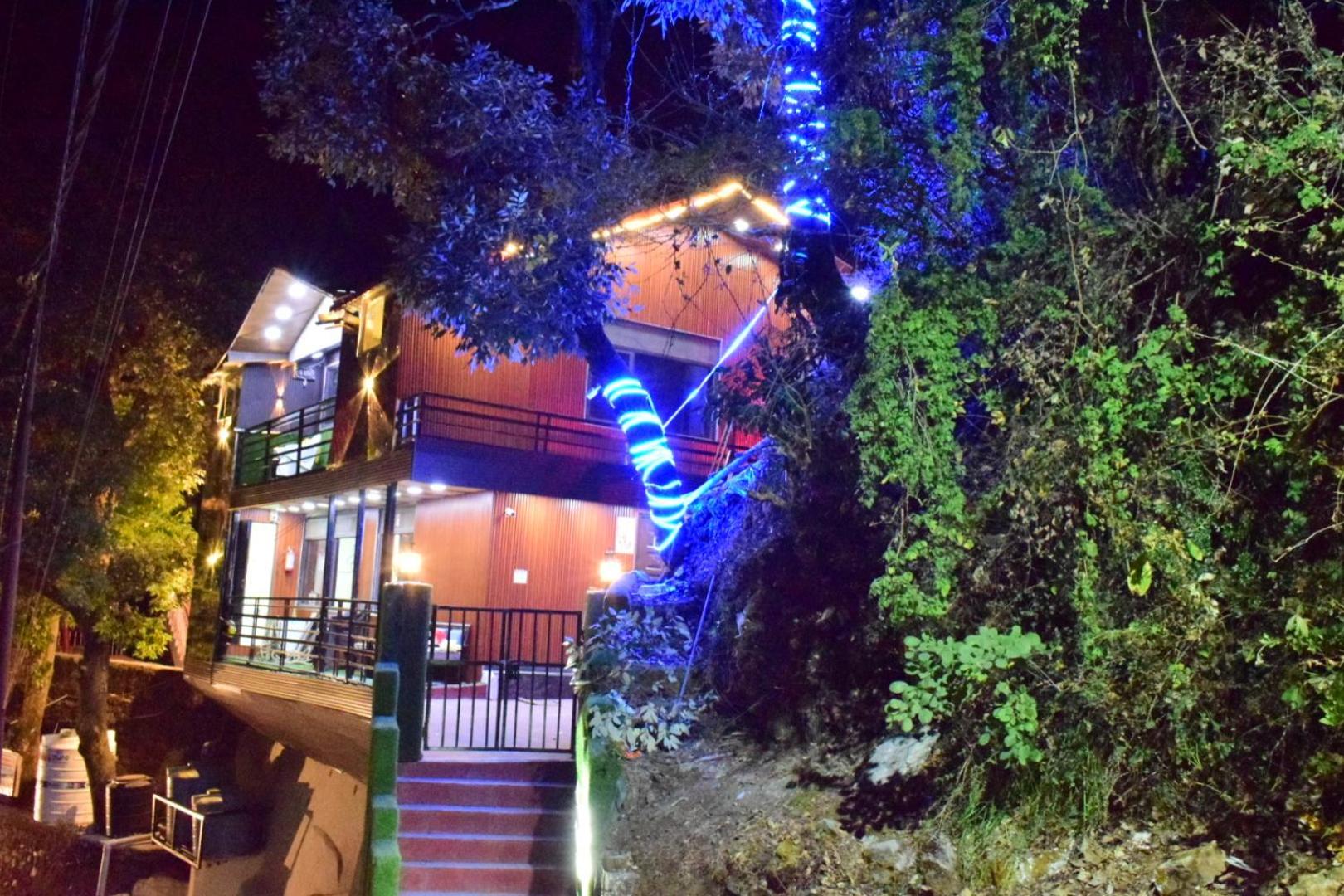 Rudhraksh Villa 4Br- Perfect Vacay Villa Mussoorie Eksteriør billede