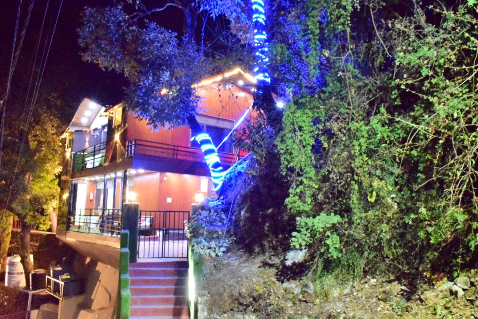 Rudhraksh Villa 4Br- Perfect Vacay Villa Mussoorie Eksteriør billede