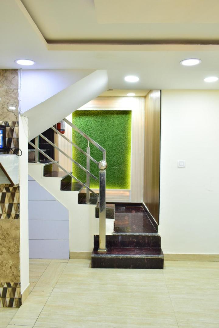 Rudhraksh Villa 4Br- Perfect Vacay Villa Mussoorie Eksteriør billede